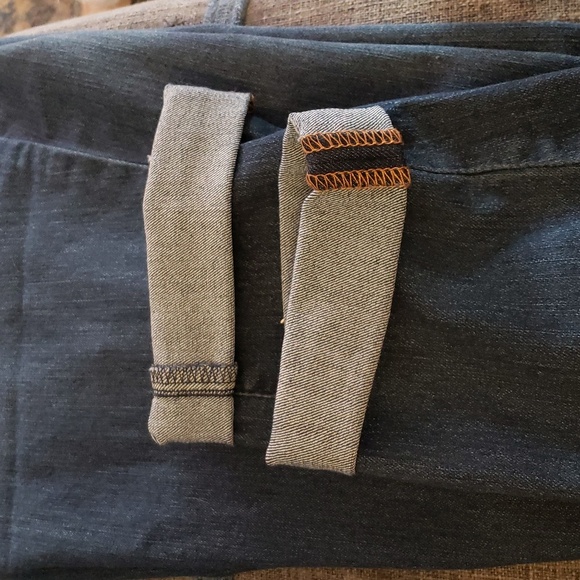 Democracy "Ab"solution® Cuffed Indigo Ankle Skimmer Jean in Indigo Size 14 - Picture 9 of 10